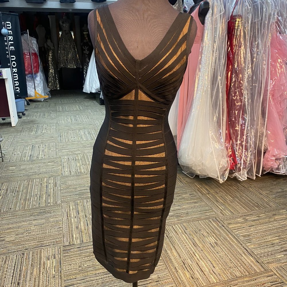 JOLENE SHORT STYLE DRESS